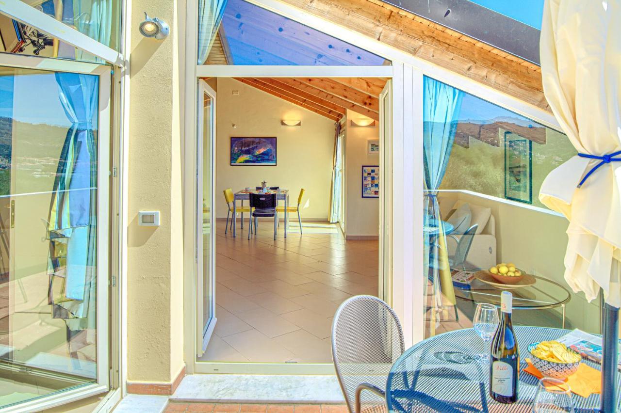 Appartamenti Villa Il Poggiolo Diano Marina Bagian luar foto