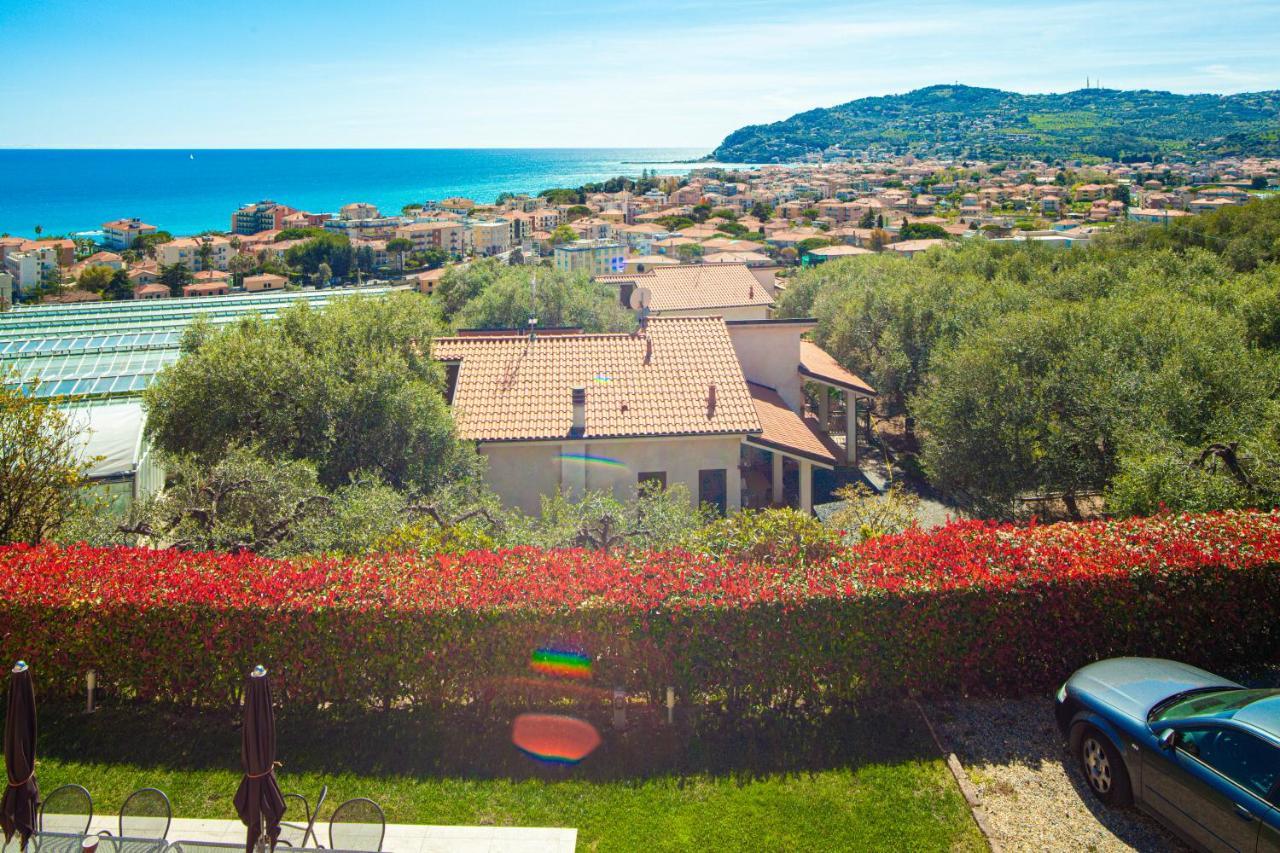 Appartamenti Villa Il Poggiolo Diano Marina Bagian luar foto