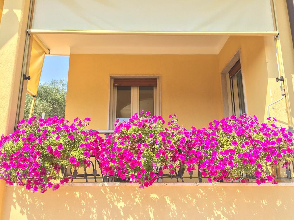 Appartamenti Villa Il Poggiolo Diano Marina Bagian luar foto